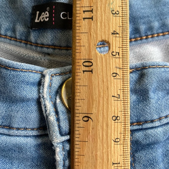 Ladies Size 12 Lee Classic Fit Jeans - Picture 10 of 16